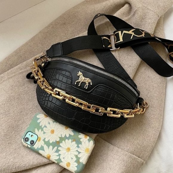 Contemporary Chain Decor Crocodile Embossed Fanny Pack - Picture 8 of 8